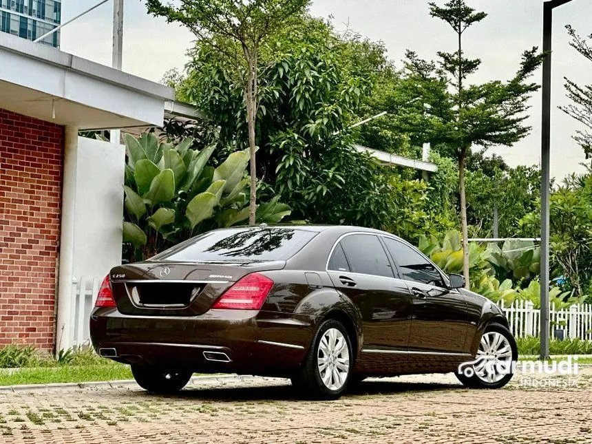 2012 Mercedes-Benz E200 CGI Sedan