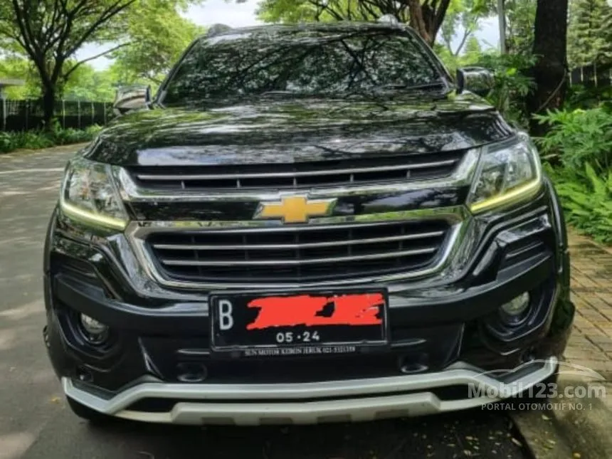 Jual Mobil Chevrolet Trailblazer 2018 LTZ 2.5 di Jawa Barat Automatic SUV Hitam Rp 335.000.000