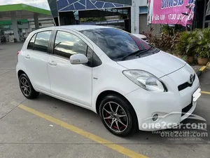 2013 Toyota YARIS 1.5 J Hatchback