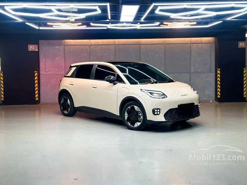 2026 GAC AION UT Premium Hatchback