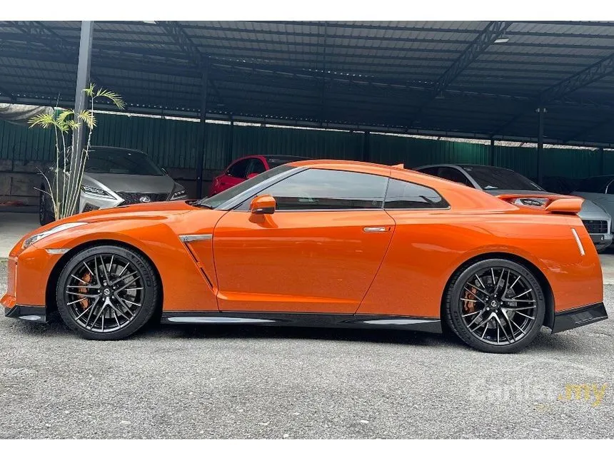 2020 Nissan GT-R Recaro Coupe