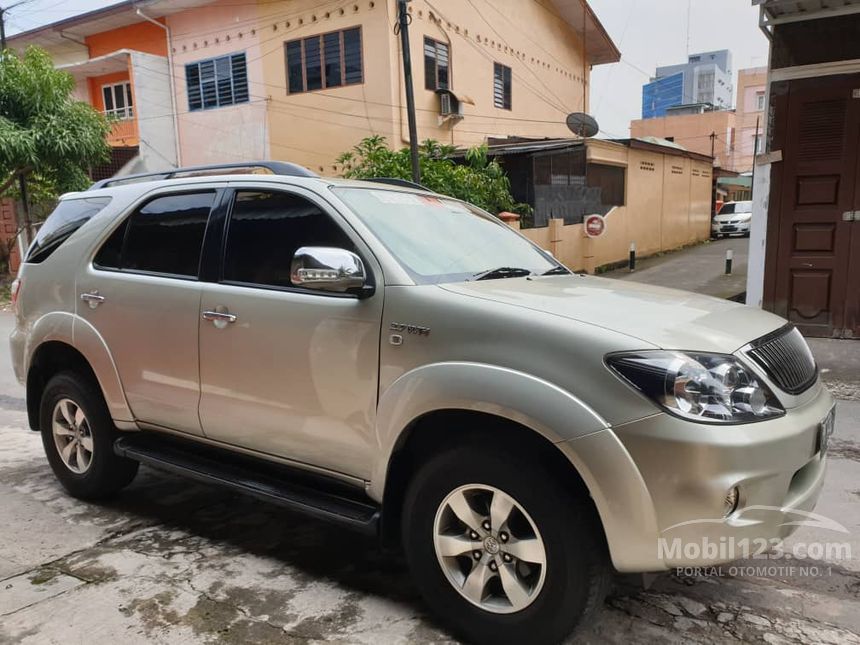 Jual Mobil  Toyota Fortuner  2008  G 2 7 di Sumatera Utara 