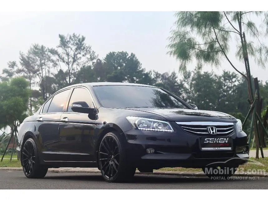 Jual Mobil Honda Accord 2012 VTi