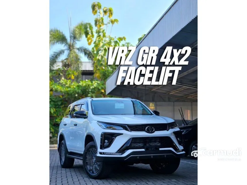 Jual Mobil Toyota Fortuner 2024 VRZ TSS GR Parts Aero Package 2.8 di Jawa Barat Automatic SUV Putih Rp 506.560.000