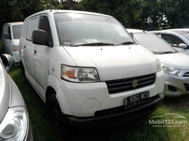 Suzuki Apv Blind Van High Mobil bekas dijual di Indonesia 