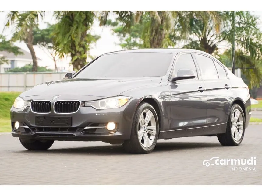 2014 BMW 320i Sport Sedan
