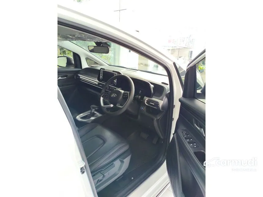 2025 Hyundai Stargazer Prime MPV