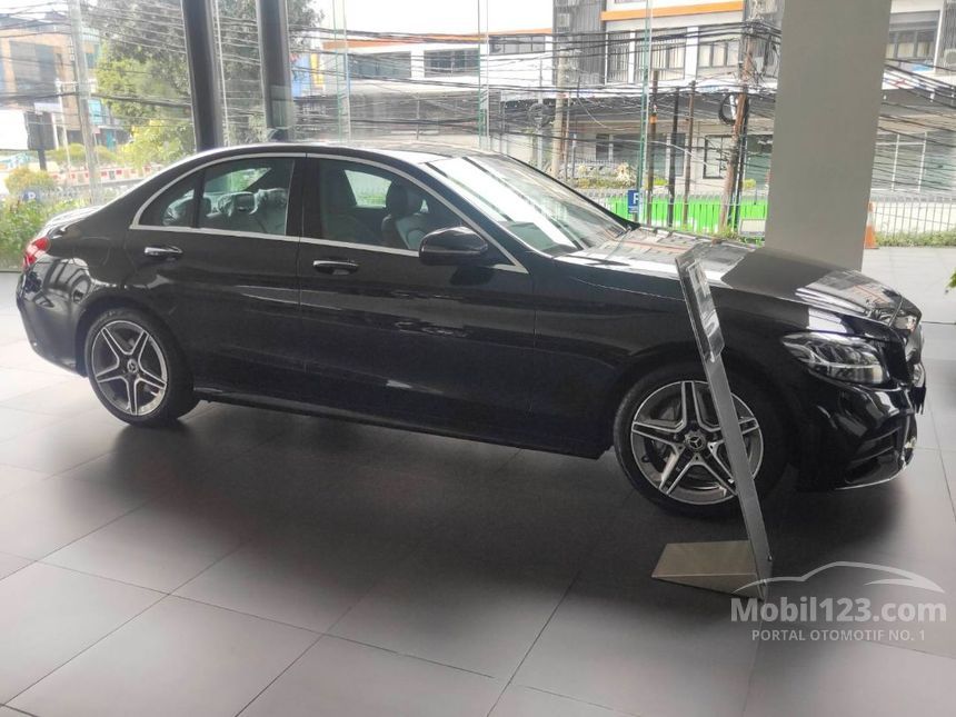 Jual Mobil Mercedes-Benz C200 2021 AMG Line Final Edition 2.0 Di DKI ...