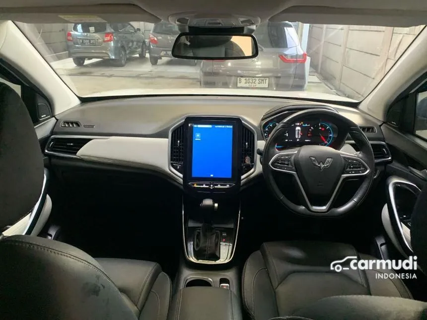 2021 Wuling Almaz RS Pro SUV