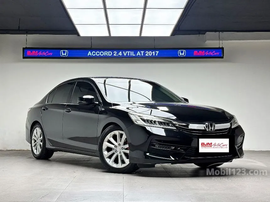 2017 Honda Accord VTi-L Sedan