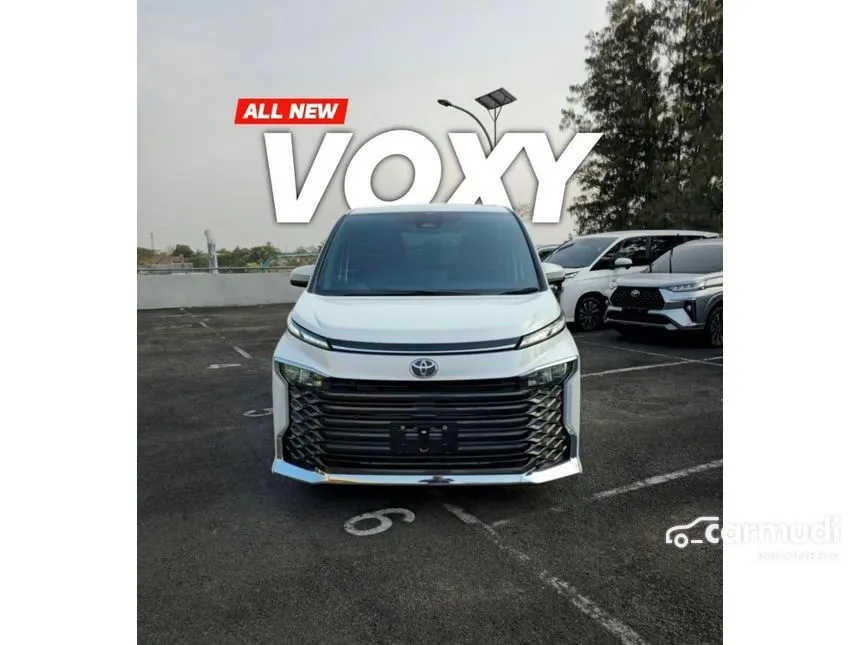 2025 Toyota Voxy (Premium Color) MPV