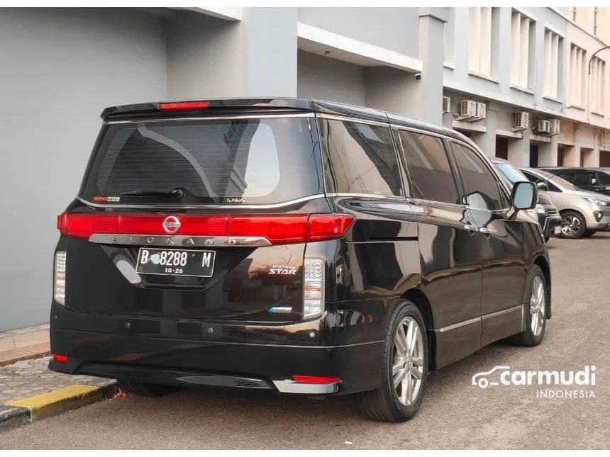 2011 Nissan Elgrand Highway Star MPV