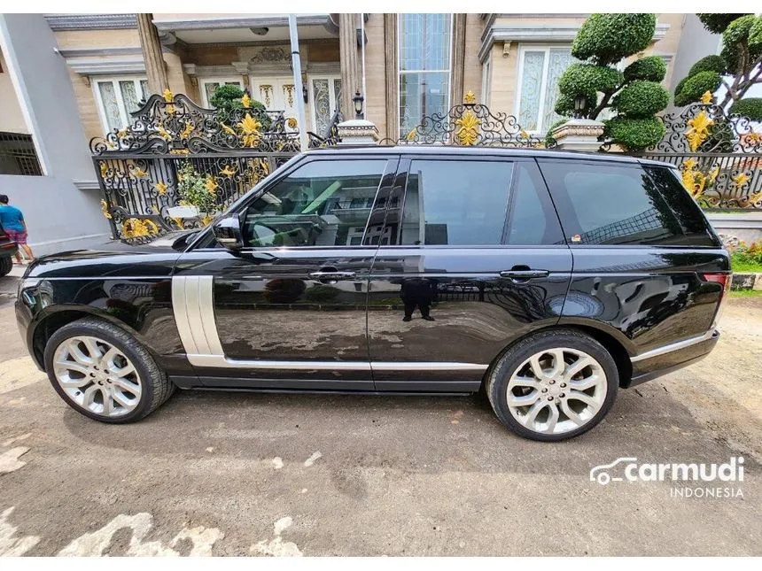 2015 Land Rover Range Rover Vogue SUV