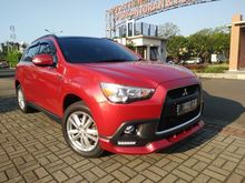 Mitsubishi Outlander Sport 2.0 PX 2013 AT red sporty , Top condition