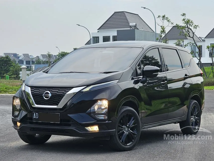 Jual Mobil Nissan Livina 2019 VE 1.5 di Jawa Tengah Automatic Wagon Hitam Rp 179.000.000