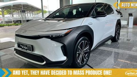 Top Toyota Scientist Says World Lacks the Resources to Go All-EV