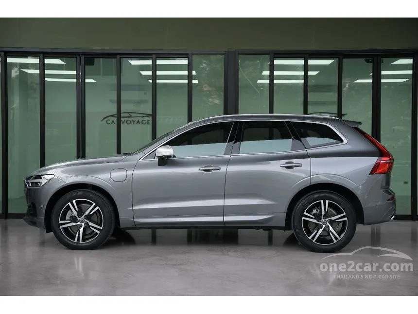 2018 Volvo XC60 T8 R-Design SUV