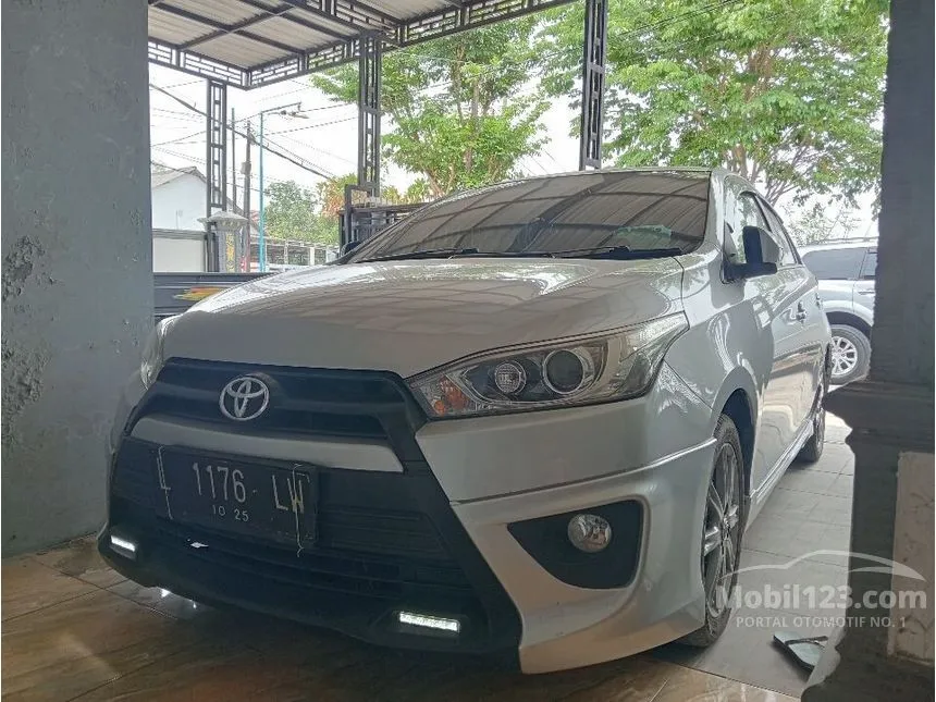 Jual Mobil Toyota Yaris 2014 TRD Sportivo 1.5 di Jawa Timur Automatic Hatchback Silver Rp 165.000.004
