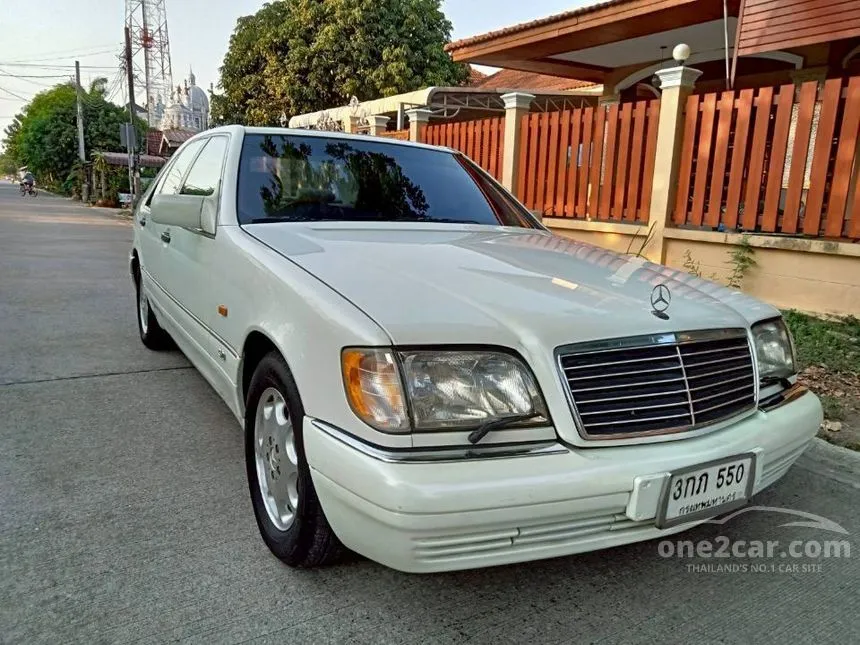 1995 Mercedes-Benz S280 Sedan