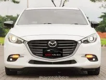 ( TDP 30jt ) MAZDA 3 2.0 HATCHBACK SKYACTIV AT 2018 Putih • White on Black ( Favorite Color) Kondisi Istimewa Dan Dijamin Siap Pakai #kawanmobilbekas
