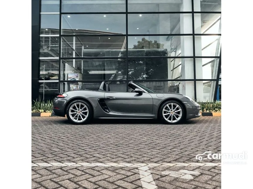 2022 Porsche 718 Boxster Convertible