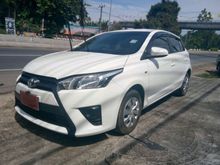 2015 Toyota Yaris 1.2 (ปี 13-17) J Hatchback AT