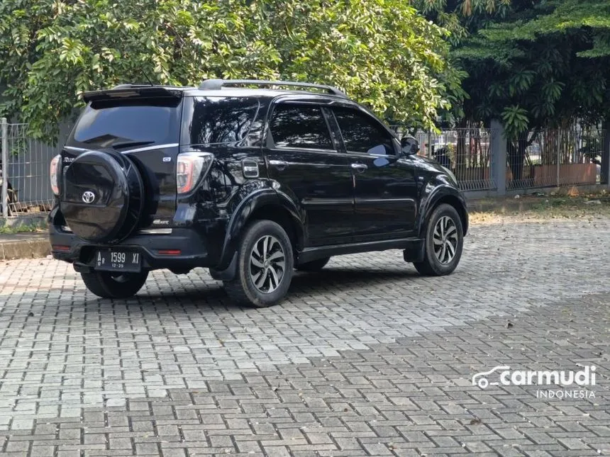 2015 Toyota Rush G SUV