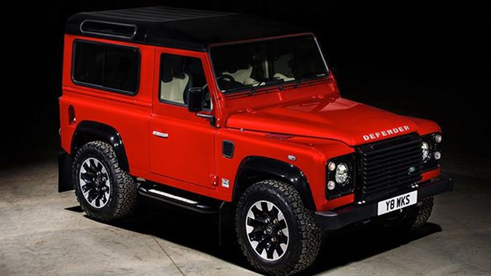 Land rover store defender 2018