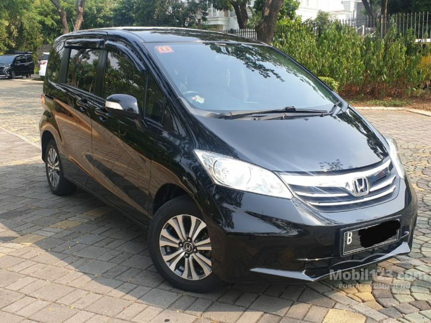 Honda freed 2013