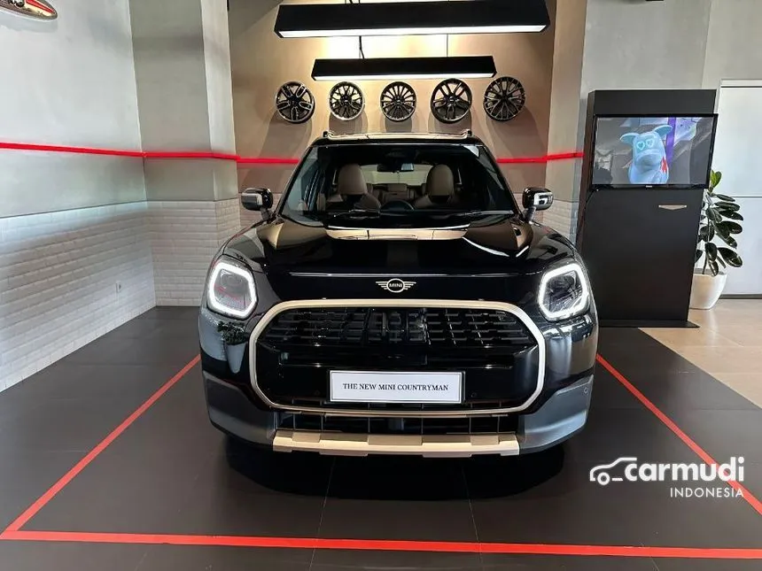 Jual Mobil MINI Countryman 2024 Cooper 1.5 di DKI Jakarta Automatic SUV Hitam Rp 1.214.000.000