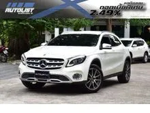 2018 Mercedes-Benz GLA200 1.6 W156 (ปี 14-20) Urban SUV