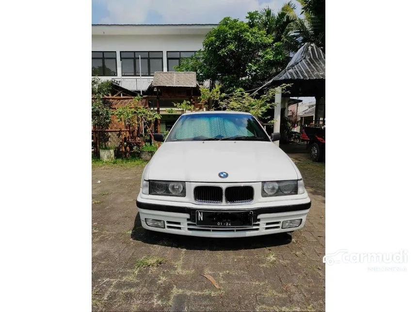 1992 BMW 318i 1.8 Automatic Sedan