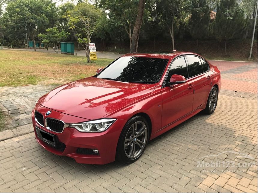 Jual Mobil  BMW  330i 2021 M Sport  2 0 di DKI Jakarta 