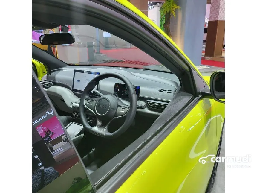 2026 BYD Atto 1 Standard Range Dynamic Hatchback