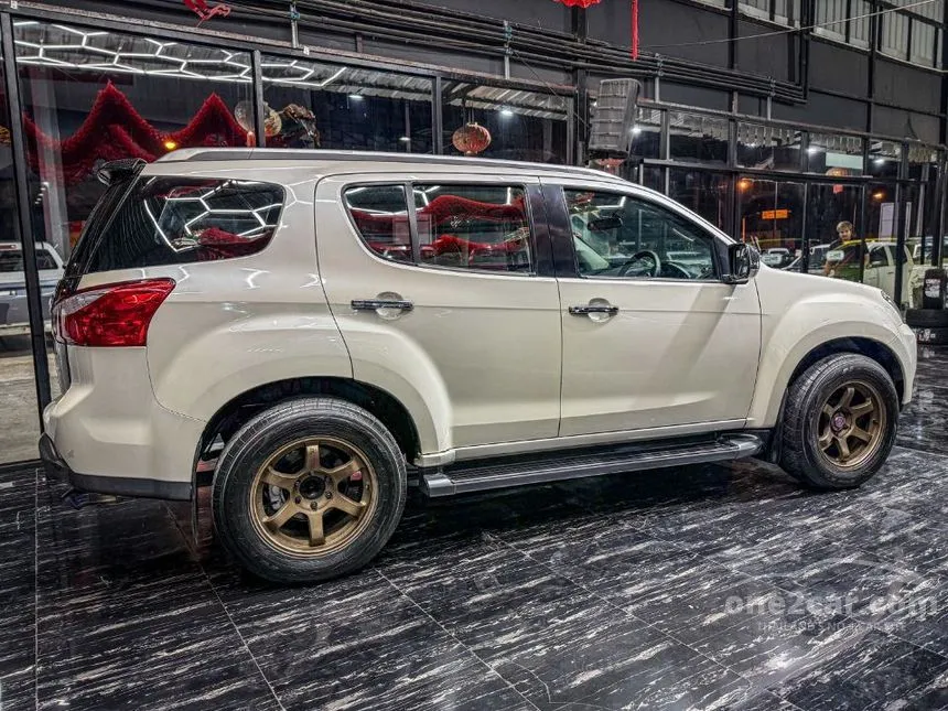 2014 Isuzu MU-X DVD SUV