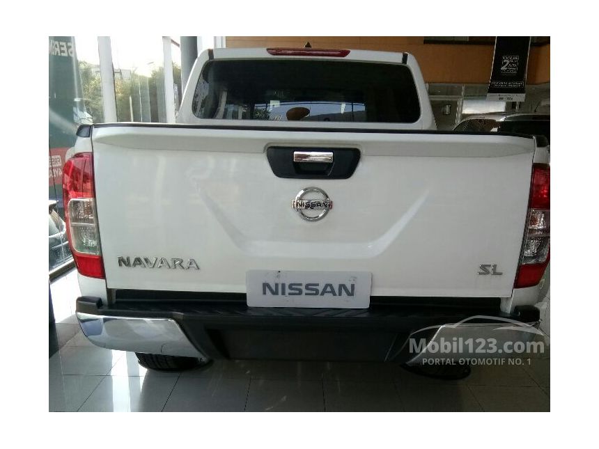 2019 Nissan Navara NP300 SL Pick-up