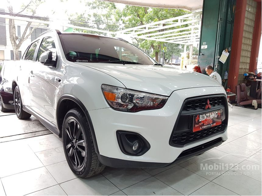 Jual Mobil Mitsubishi Outlander Sport 2017 Px 2 0 Di Jawa Barat Automatic Suv Putih Rp 239 000 000 6451556 Mobil123 Com