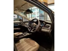 2025 BYD M6 Superior Captain 6 Seater MPV