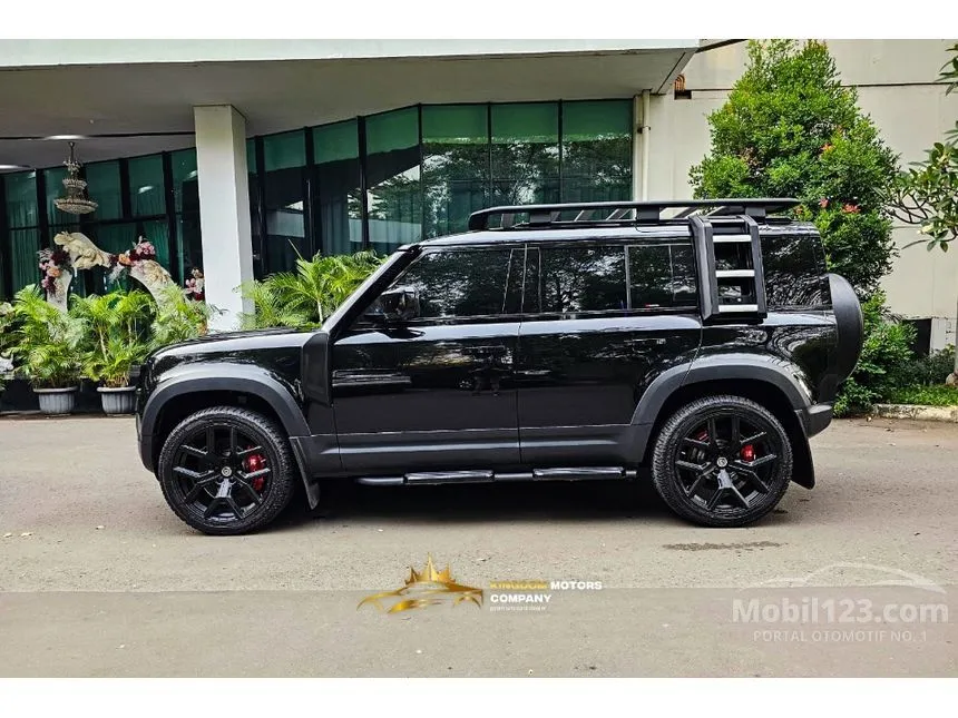 2020 Land Rover Defender 110 P300 SE SUV