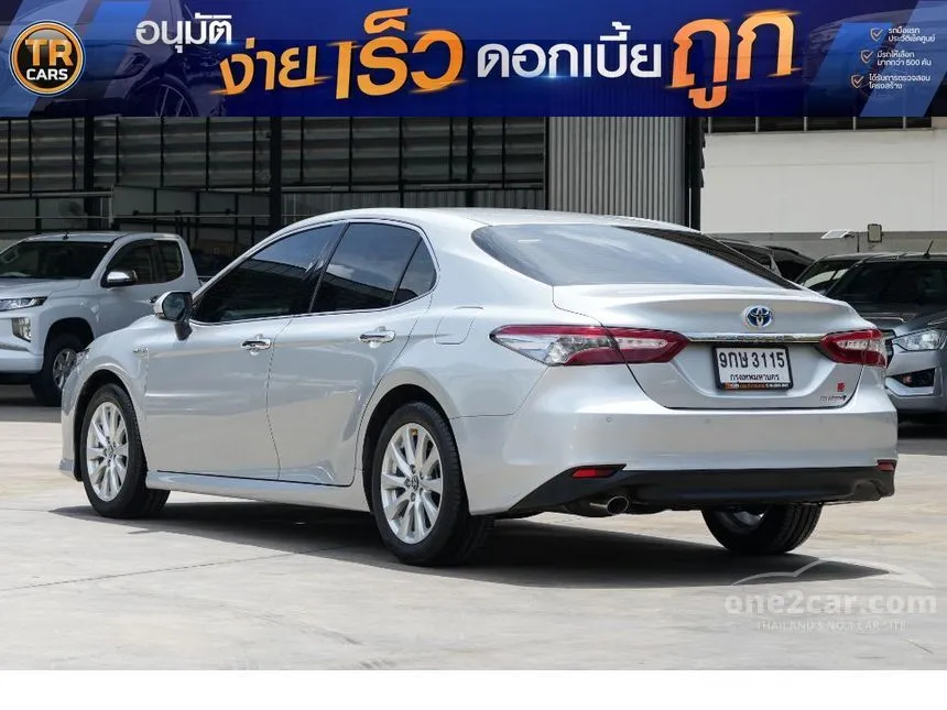 2021 Toyota CAMRY Hybrid Sedan