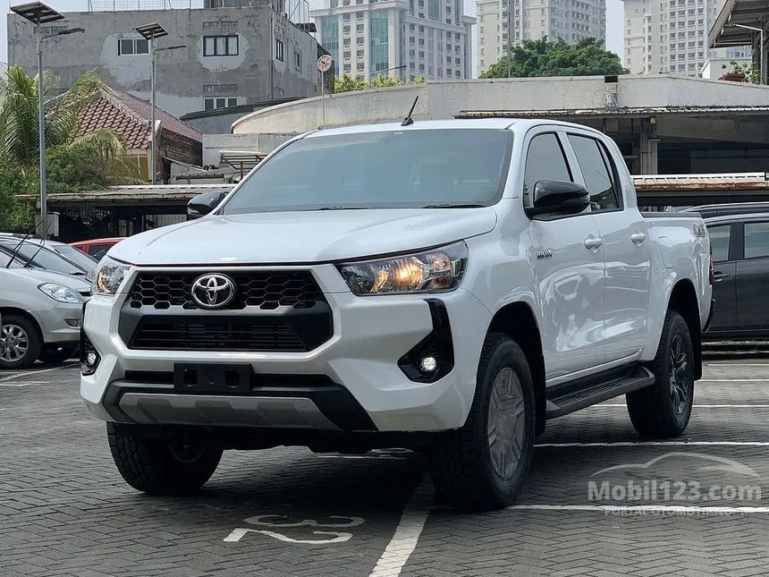 Jual Mobil Toyota Hilux 2024 G Dual Cab 2.4 di Jawa Barat Manual Pick
