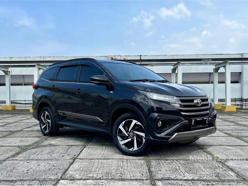 Jual Mobil Toyota Rush 2021 S GR Sport 1.5 di DKI Jakarta Automatic SUV Hitam Rp 216.000.000