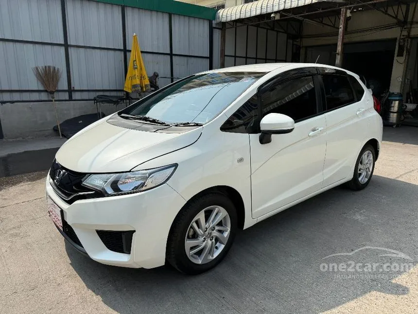 2017 Honda JAZZ V+ Hatchback