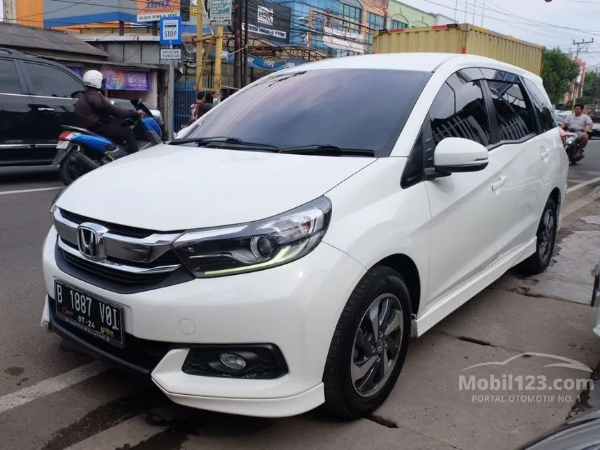 Jual Mobil Honda Mobilio 2019 E 1.5 di Banten Automatic MPV Putih Rp 165.000.000