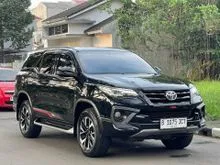2019 Toyota Fortuner 2.7 SRZ TRD 4X2 SUV - LOW KM BANGET - Tdp hanya 10jt - TERMURAH