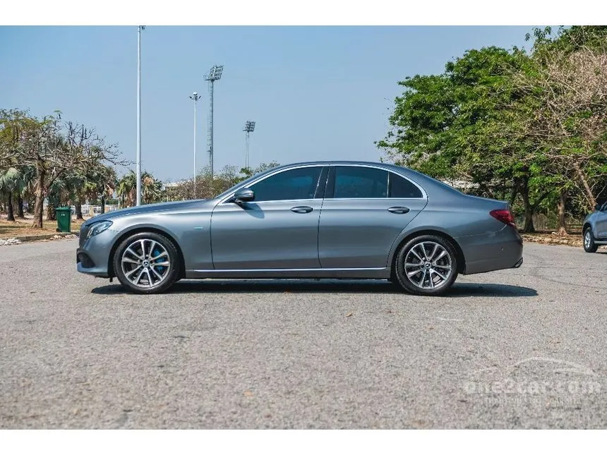 2019 Mercedes-Benz E350 e Avantgarde Sedan