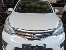 2015 Nissan Grand Livina a/t xv hws autech putih DP 7 juta