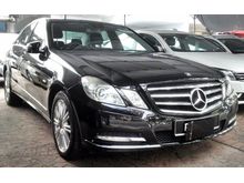 2011 Mercedes-Benz E200