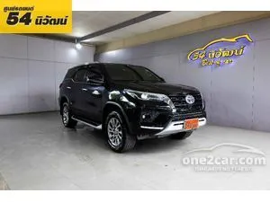 2021 Toyota FORTUNER 2.4 V SUV