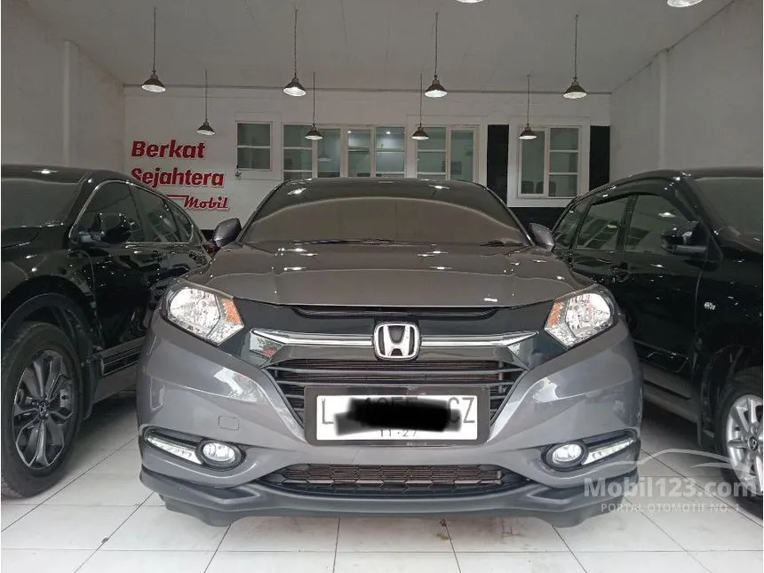 Jual Mobil Honda HR